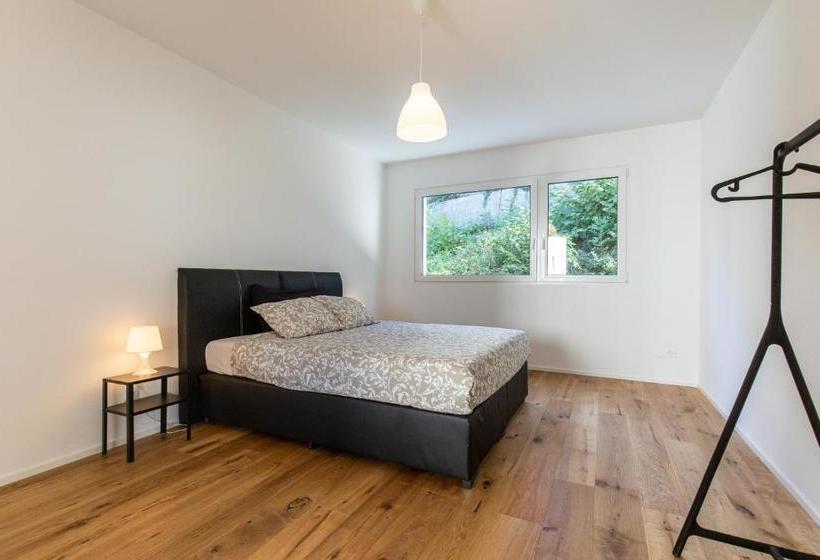 Good Night Apartments