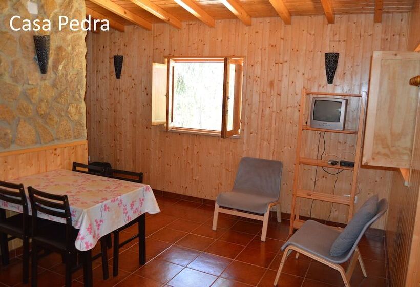 ペンション Alojamentos Dos Mangues