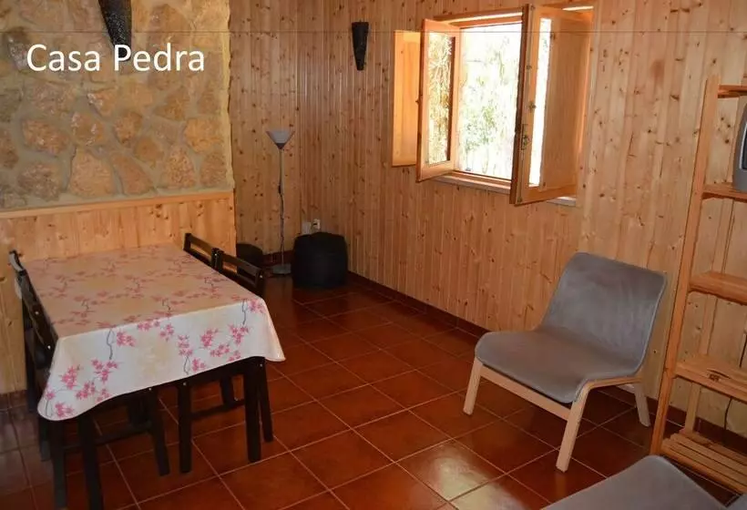 Majatalo Alojamentos Dos Mangues