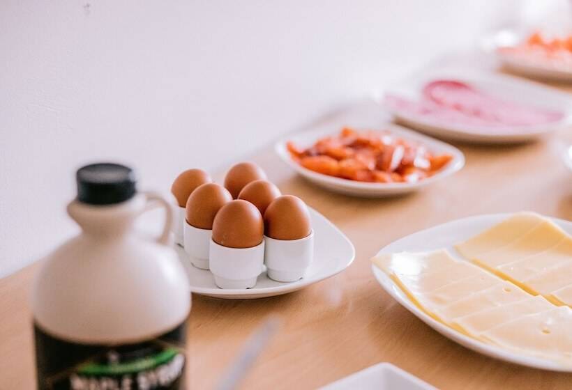 پانسیون Elda Guesthouse