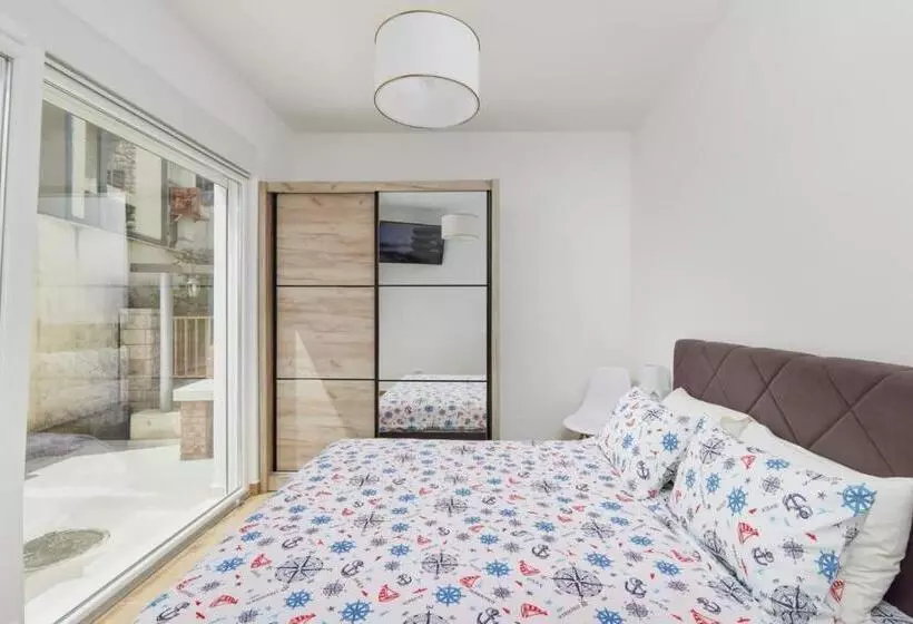 پانسیون Petrovic Apartmani