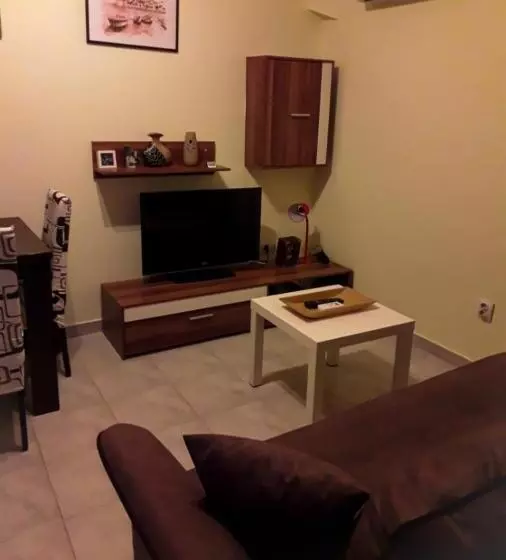 پانسیون Petrovic Apartmani