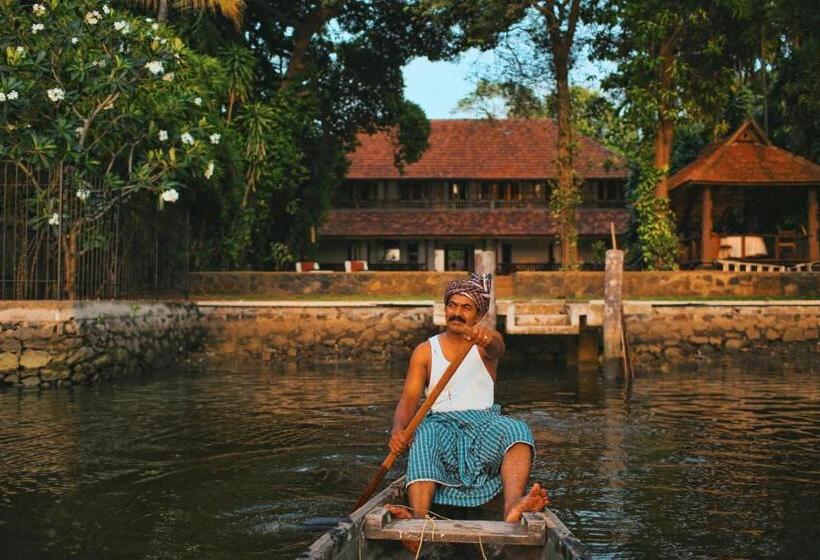 אתר נופש Chittoor Kottaram Royal Mansion A Cgh Earth Saha Experience