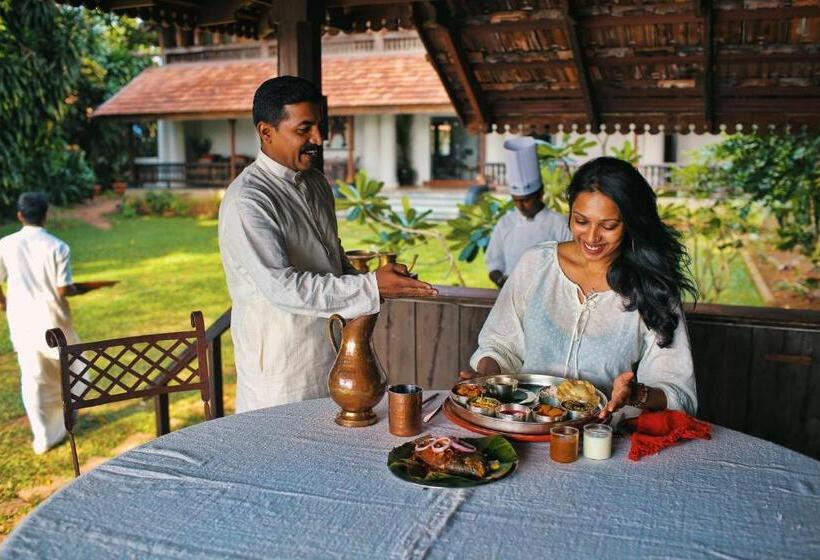 אתר נופש Chittoor Kottaram Royal Mansion A Cgh Earth Saha Experience