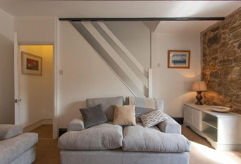 Harbour View Cottage