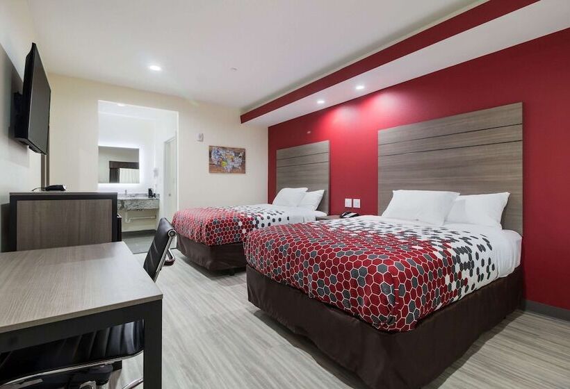 هتل Econo Lodge Inn & Suites Humble Fm1960  Iah Airport