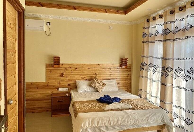 پانسیون Mariana Inn Maldives