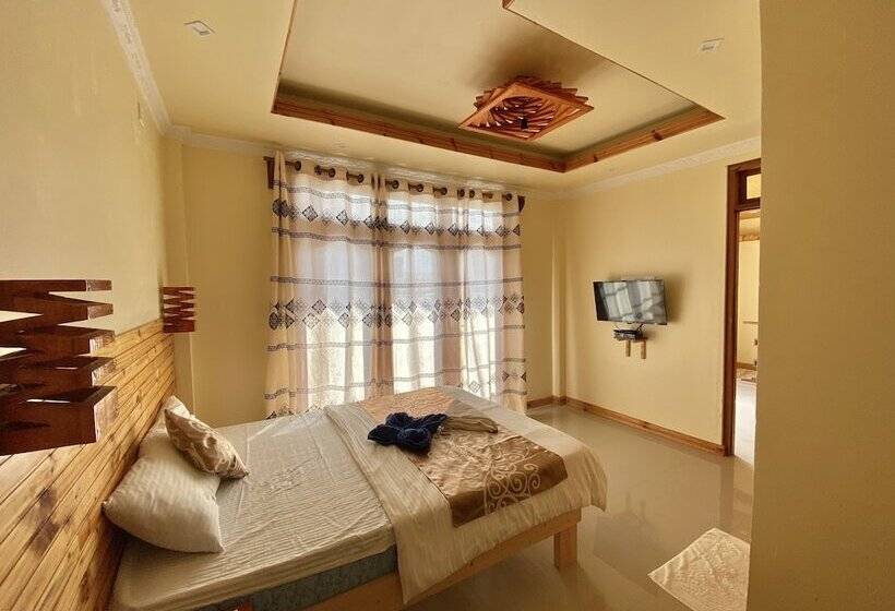 پانسیون Mariana Inn Maldives