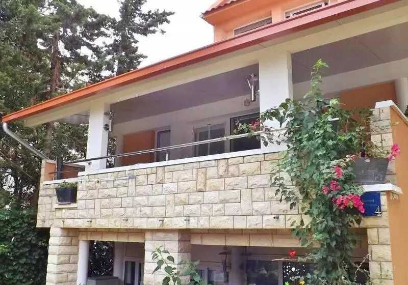 ホテル Apartments Markov