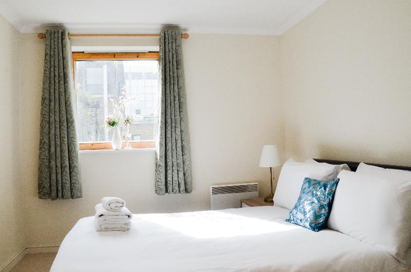 Otel Meridian Place By Oyo Rooms