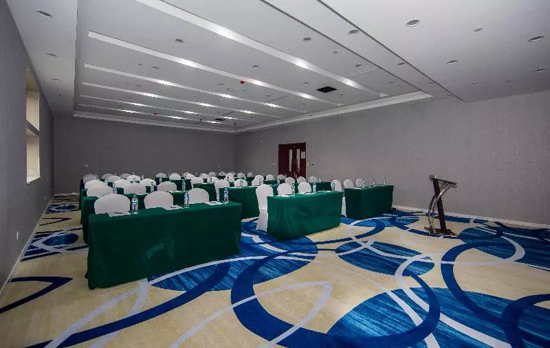 ホテル Holiday Inn Express Jinan Jingshi By Ihg