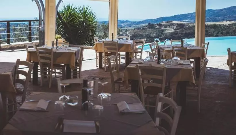 ホテル Agriturismo Podere Pansera
