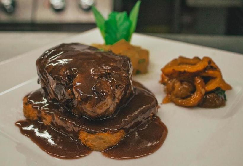 فندق Agriturismo Podere Pansera