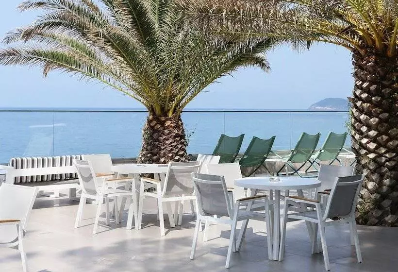 Alexandra Beach Spa Resort