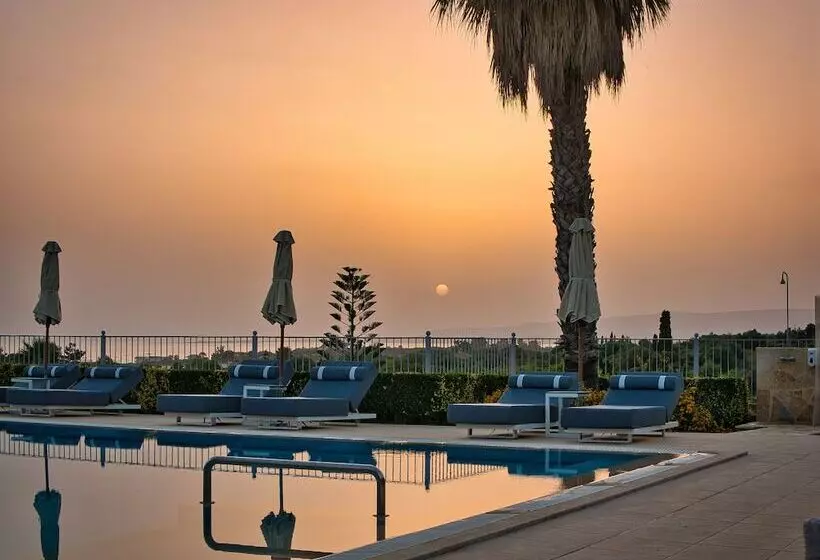 Astra Village Hotel Suites