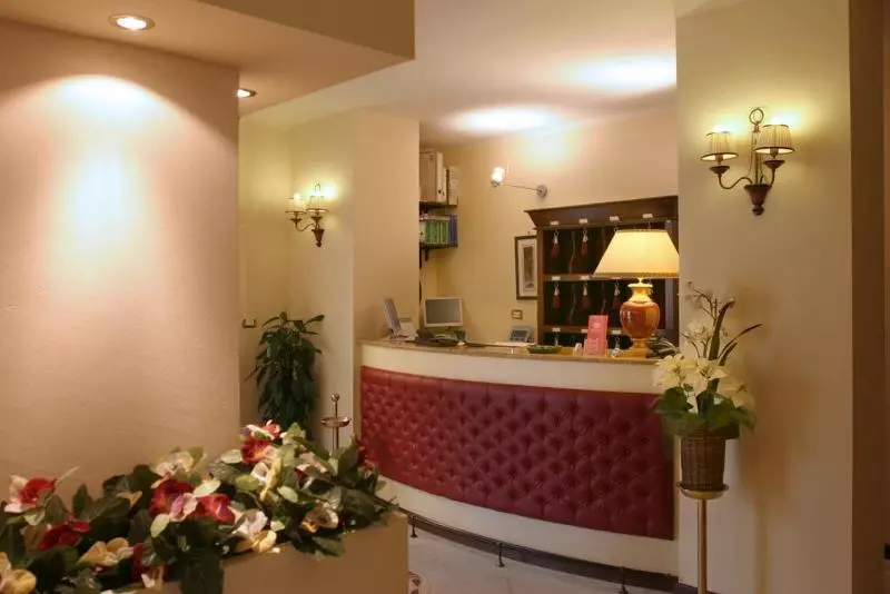 هتل Alessandro Della Spina