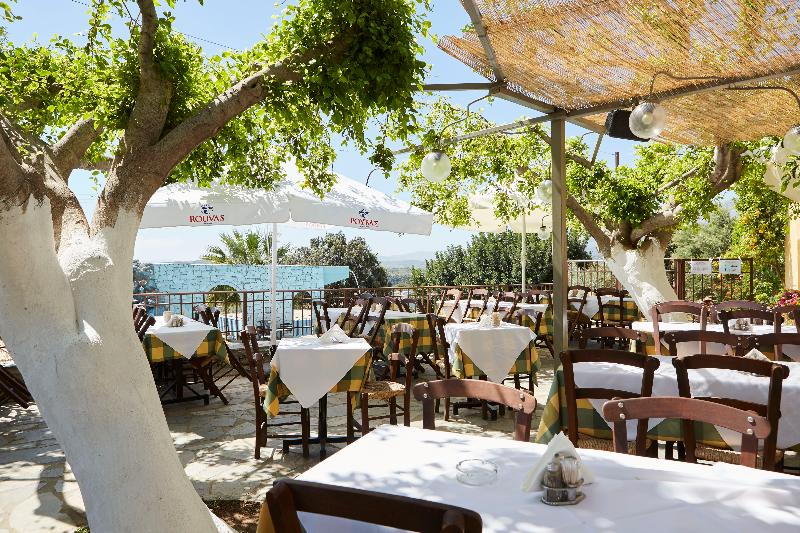 בית מלון כפרי Arolithos Traditional Village