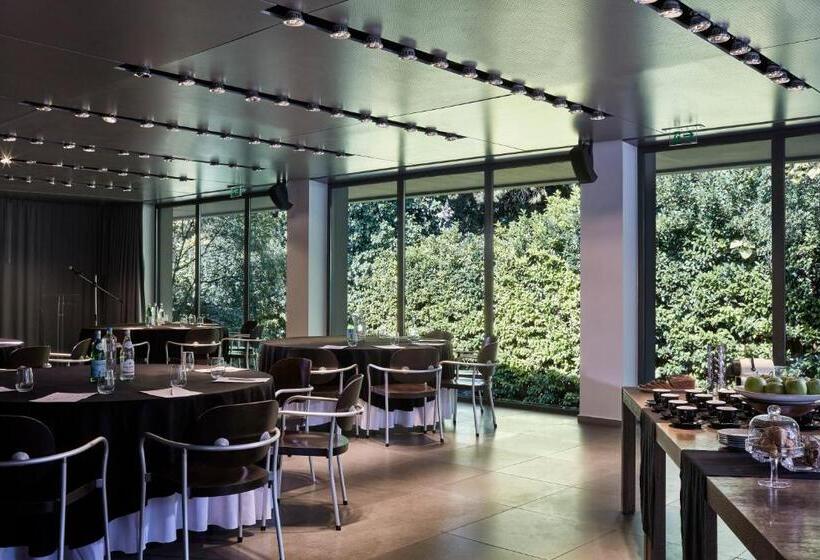 Hotel Life Gallery Athens