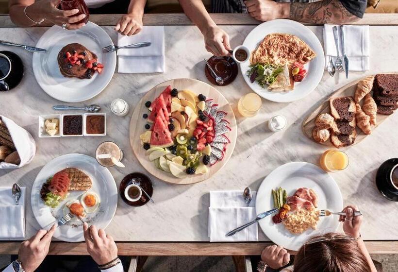 Hotel Life Gallery Athens