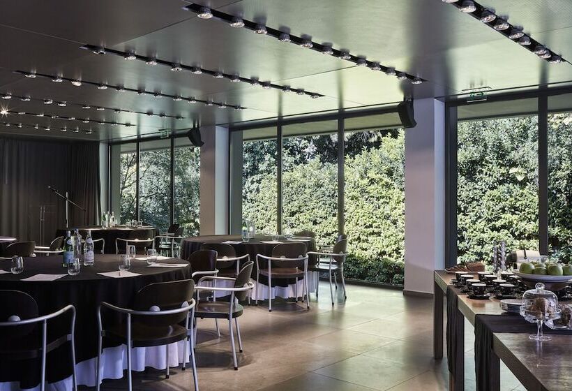 Hotel Life Gallery Athens