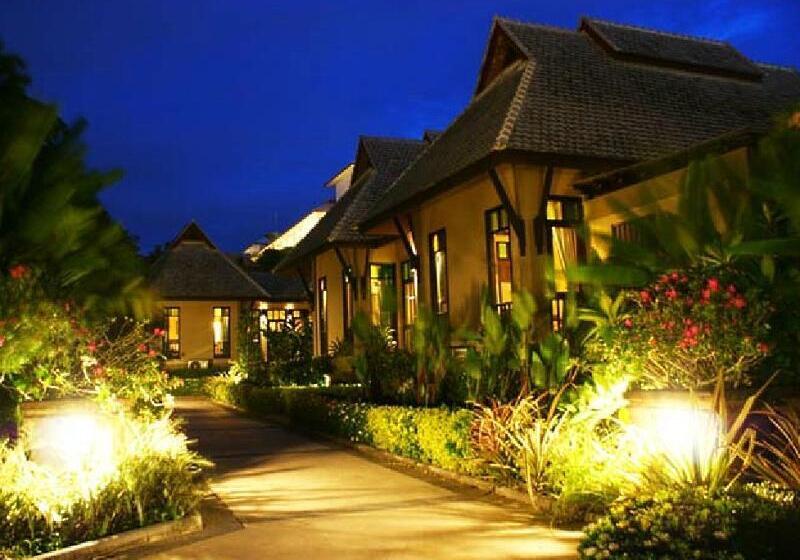 Otel Botany Beach Resort Pattaya