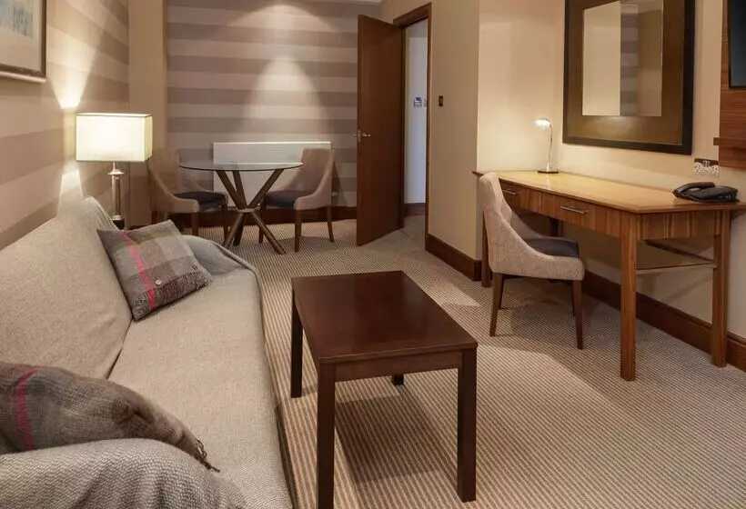 Cambridge Belfry Hotel & Spa