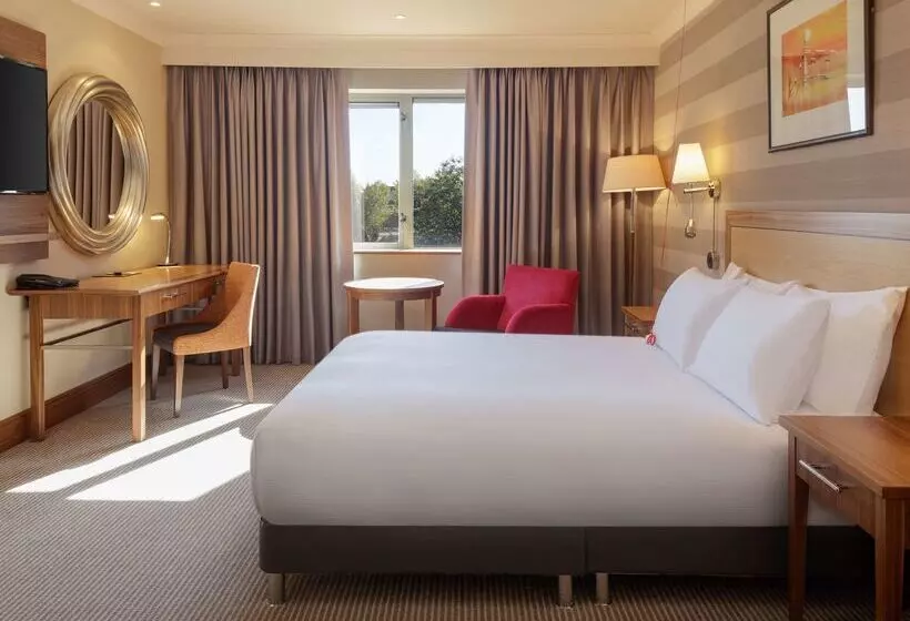 Cambridge Belfry Hotel & Spa