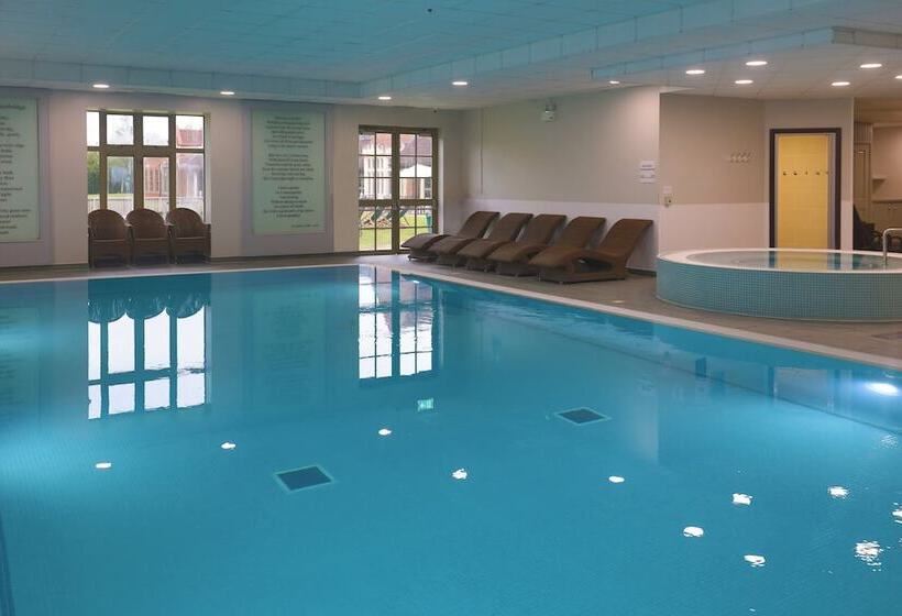 Cambridge Belfry Hotel & Spa