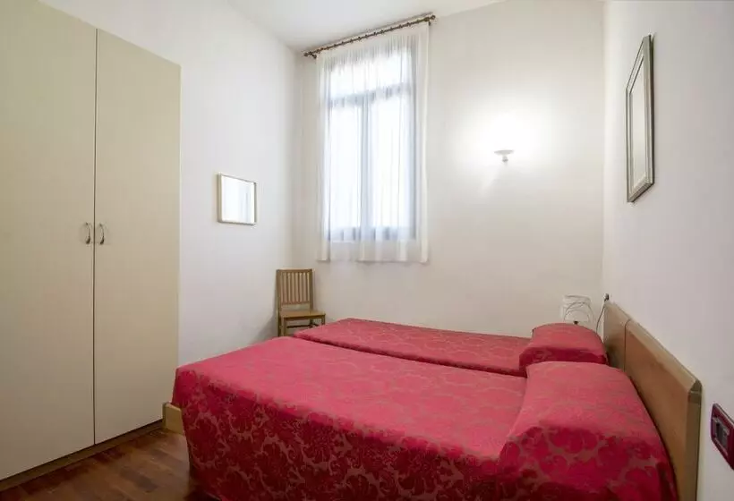 هتل Casa Sant Andrea