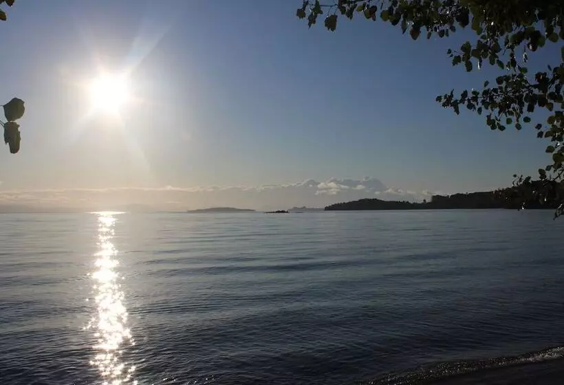 Hotelli Dassia Beach