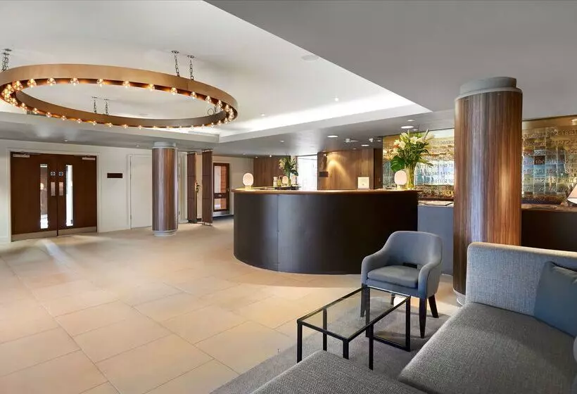 Doubletree By Hilton Hotel London Excel