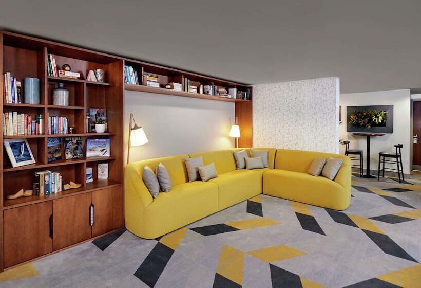 Doubletree By Hilton Hotel London Excel