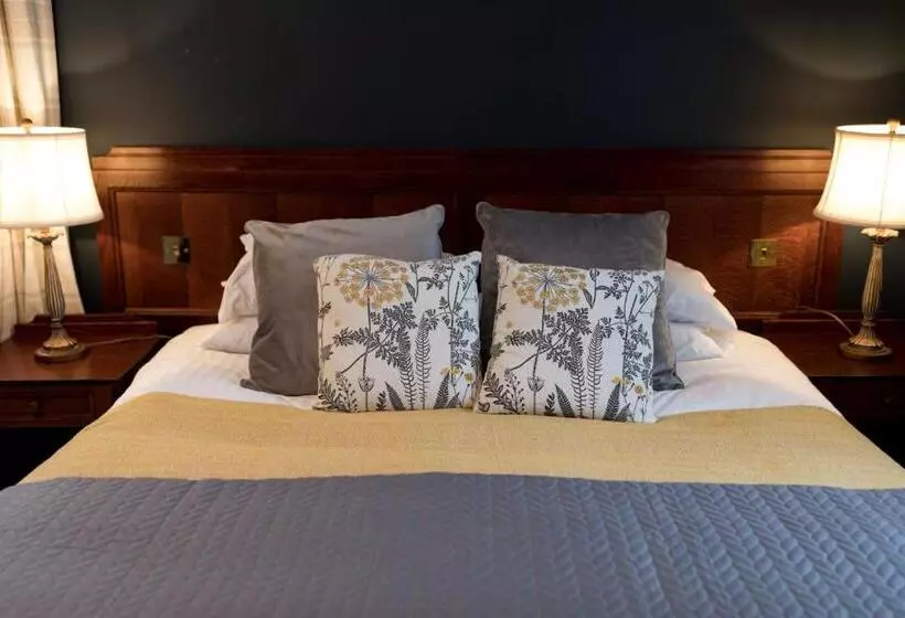 Отель Duke Of Marlborough