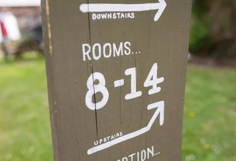 Отель Duke Of Marlborough