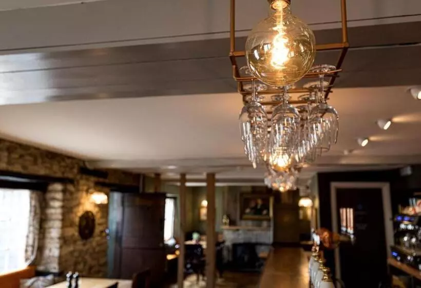 Отель Duke Of Marlborough