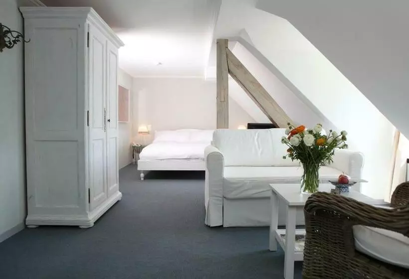 Hotel Hirschen Am See