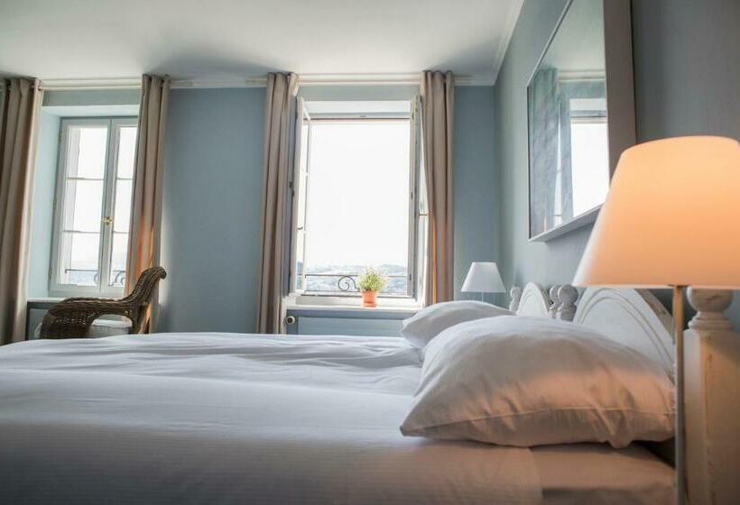 Hotelli Hirschen Am See