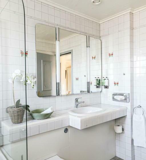 Hotelli Hirschen Am See