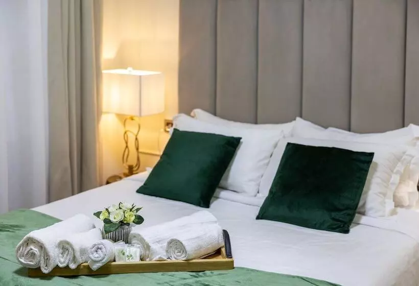 Hotelli Les Chambres D Or