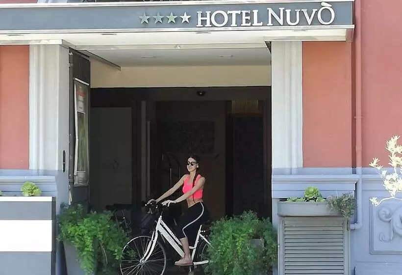Hotel Nuvo