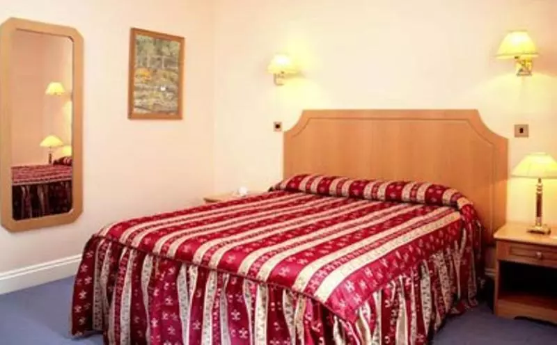 Hotel Parkside International