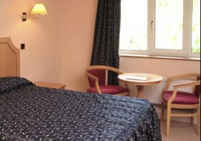 Hotel Parkside International