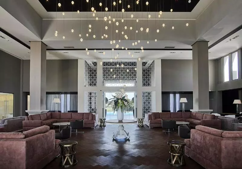 Pelagos Suites Hotel & Spa