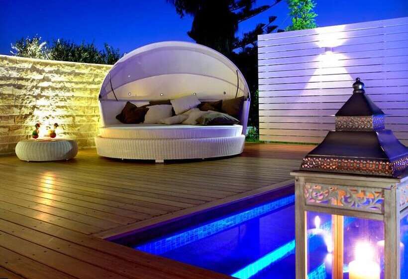 Pelagos Suites Hotel & Spa