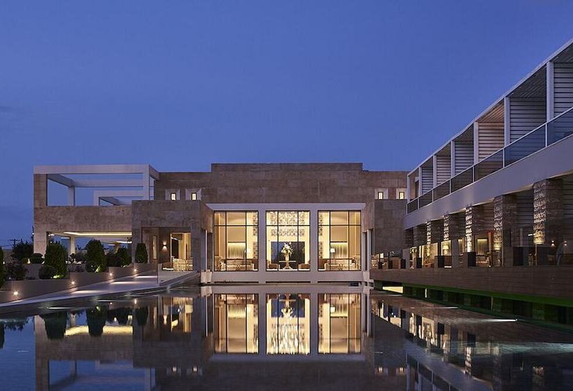 Pelagos Suites Hotel & Spa