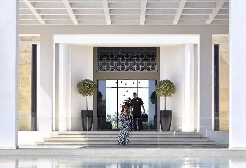 Pelagos Suites Hotel & Spa