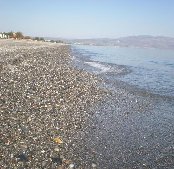 فندق Summer Lodge