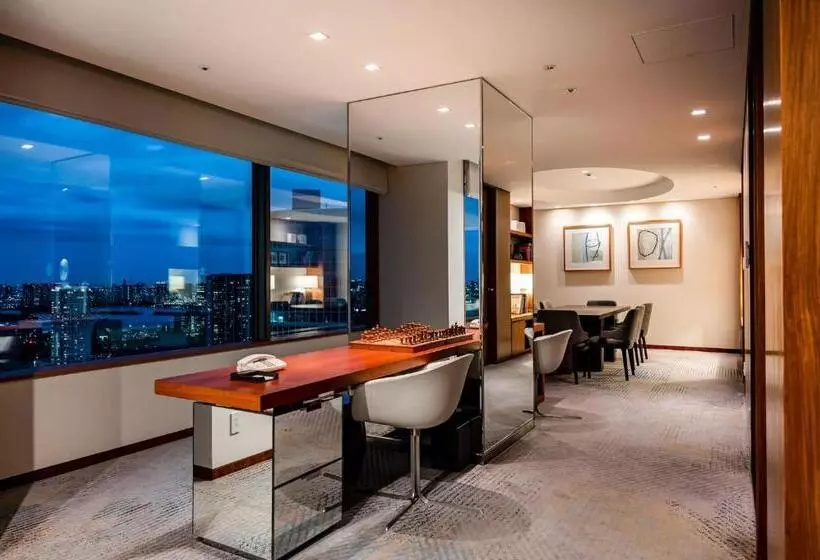 Hotel The Strings By Intercontinental, Tokyo, An Ihg