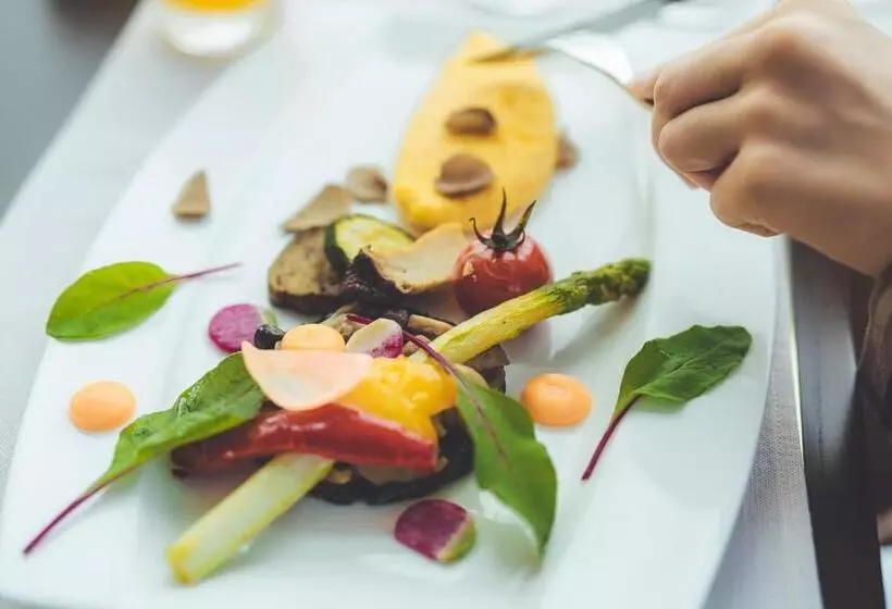 Hotel The Strings By Intercontinental, Tokyo, An Ihg