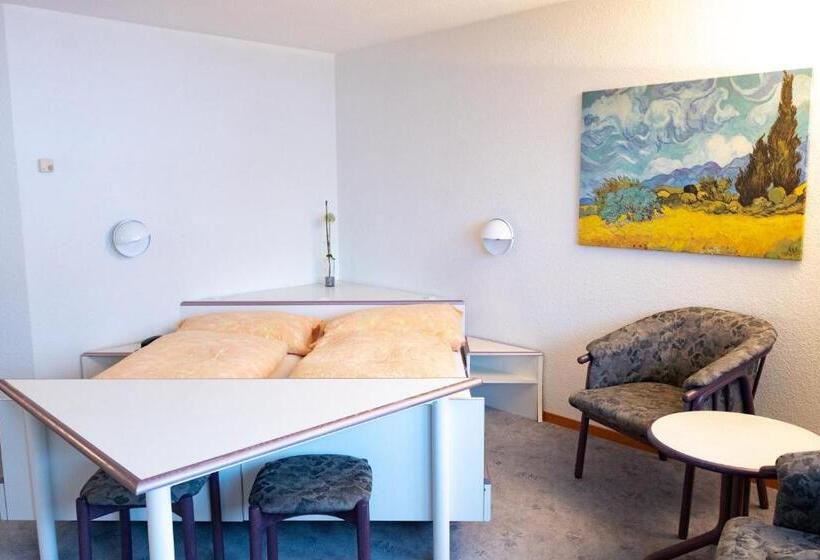 ホテル Viktoria Eden